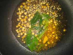 potato fry-curry leaves