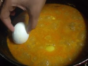 egg gravy -boiled egg