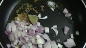 Capsicum pulao - chopped onion