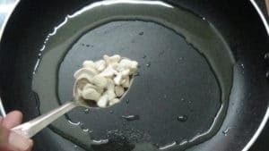 Aval payasam -cashews