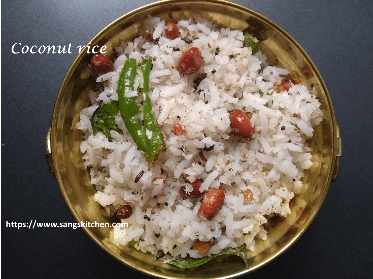 Coconut rice -feature