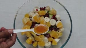 Fruit salad -honey
