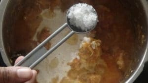 Mutton curry -salt