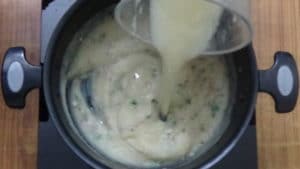 Cauliflower soup -add broth