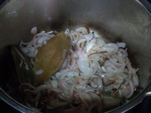 Hyderabad chicken biryani- fry onion