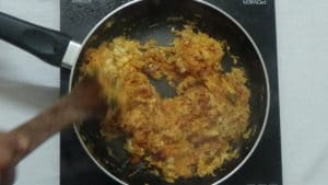 Cabbage egg masala -cook eggs