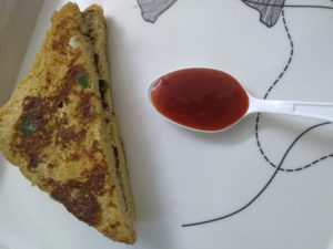 Bread omelette -spicy version