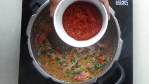 Ambur Mutton biryani -red chilli paste