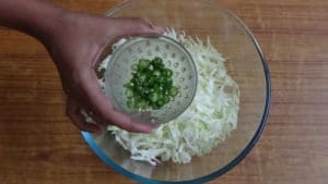 Cabbage pakoda -green chilli
