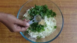 Cabbage pakoda -fennel powder