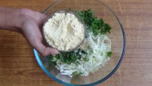 Cabbage pakoda -gram flour