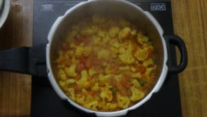 Cauliflower pepper masala -boiled