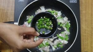 Egg bhurji -green chilli