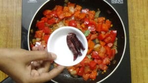 Capsicum chutney -red chillies