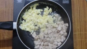Schezwan chicken fried rice -fry