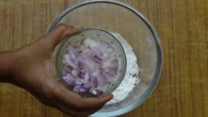 Wheat flour bonda -onion