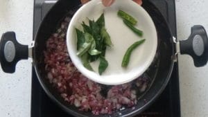 green chilli& curry leaves