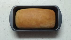Whole wheat bread -baked bread