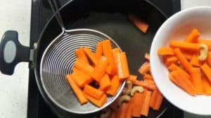 Carrot kheer -transfer to plate