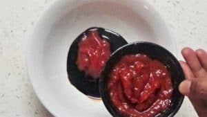Chilli chicken -red chilli sauce